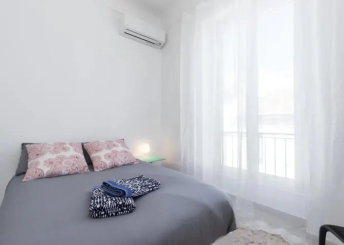 Apartment Feel - Assalit